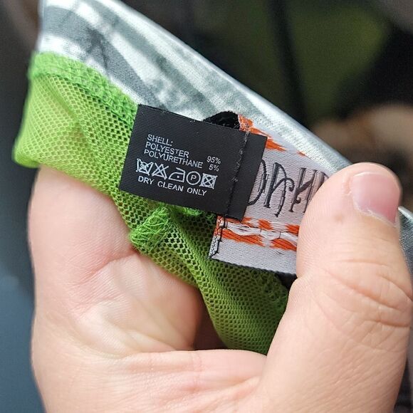 ANAC Designed By Kimi Hooded Top - Picture 11 of 11